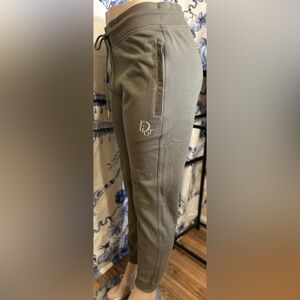 Dior Olive Green Jogger Pants w side zipper pockets Size:Large (Unisex)